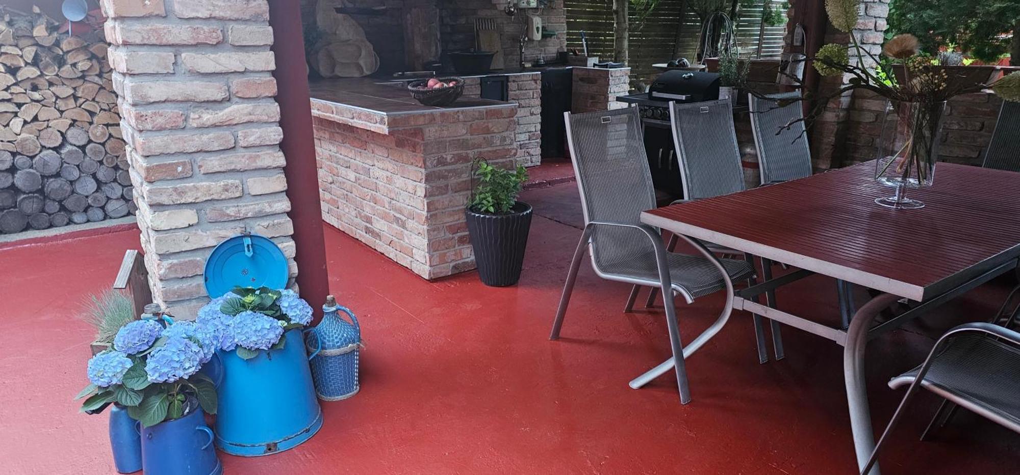 Nyirjes Vendeghaz Hotel Balassagyarmat Buitenkant foto