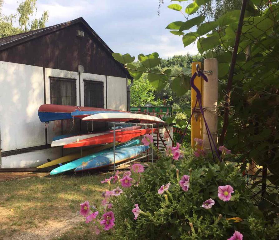 Nyirjes Vendeghaz Hotel Balassagyarmat Buitenkant foto